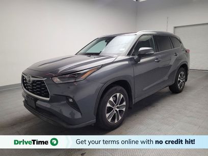 Used 2021 Toyota Highlander XLE