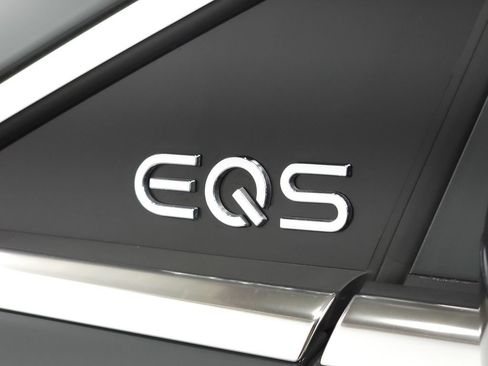 Used 2024 Mercedes-Benz EQS 580 4MATIC Sedan image 36