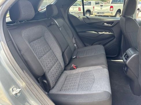 Used 2023 Chevrolet Equinox LT image 31
