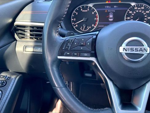 Used 2019 Nissan Altima 2.5 SR w/ SR Premium Package image 23