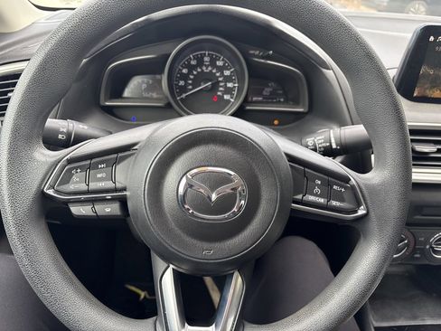 Used 2017 MAZDA MAZDA3 Sport w/ Preferred Equipment Package image 14