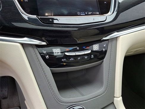 Certified 2023 Cadillac XT6 Premium Luxury image 14