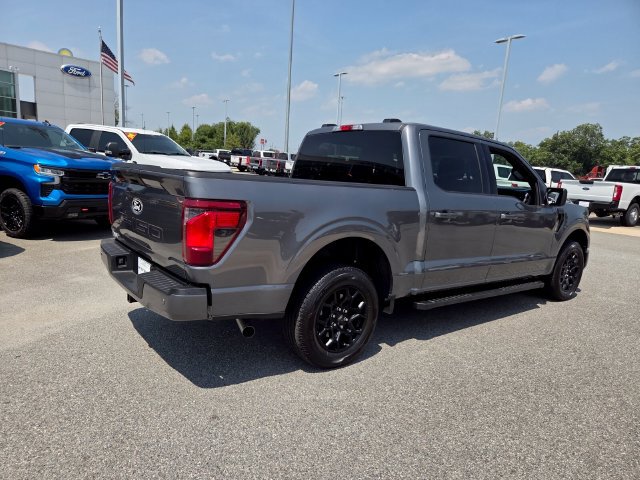 Used 2026 Ford F150 XLT w/ XLT Black Appearance Package RWD image 11