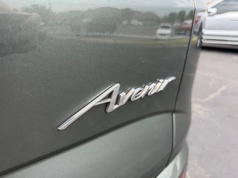 Used 2023 Buick Enclave Avenir w/ Avenir Technology Package FWD image 17