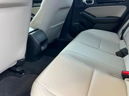 Certified 2024 Honda Civic Sport Touring image 7