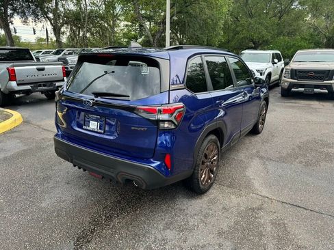 Used 2025 Subaru Forester Sport AWD/4WD image 11