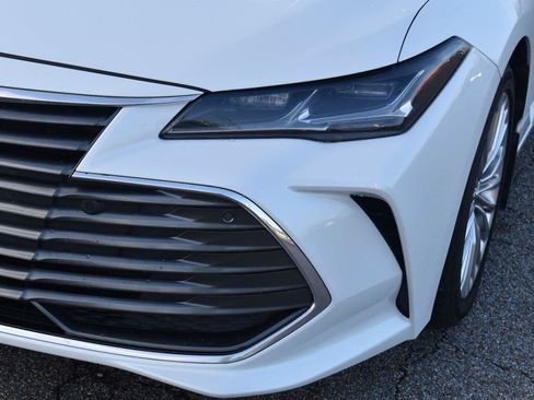 Used 2020 Toyota Avalon Limited w/ Advanced Safety Package FWD image 20
