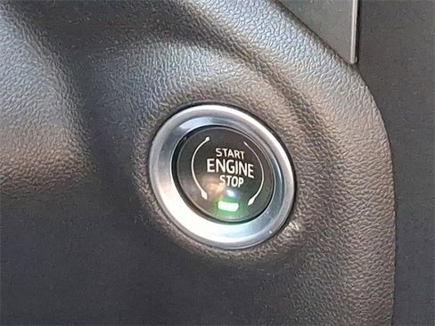 Used 2020 Chevrolet Silverado 1500 LT w/ All-Star Edition image 22