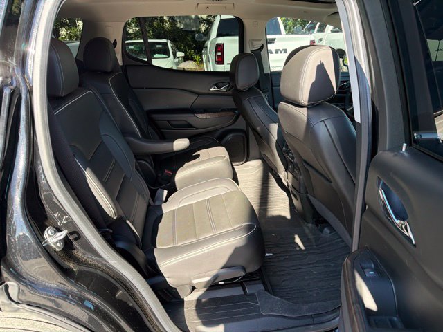 Used 2023 GMC Acadia Denali w/ Black Diamond Edition FWD image 14