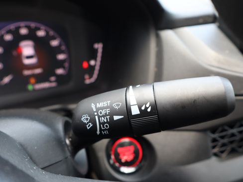 Used 2025 Honda Accord SE image 27