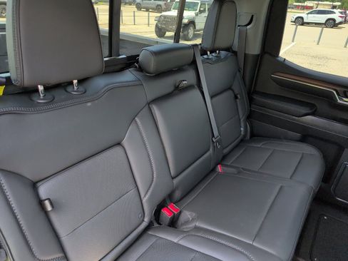 Used 2024 GMC Sierra 1500 Denali w/ Denali Reserve Package image 13