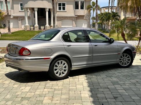 Used 2003 Jaguar X-TYPE 2.5 AWD/4WD image 6