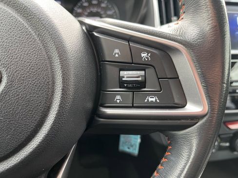 Used 2018 Subaru Crosstrek 2.0i Premium w/ Eyesight System image 14