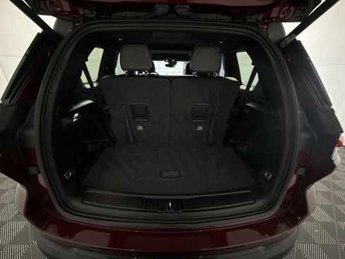 Used 2023 Jeep Grand Cherokee L Laredo image 26