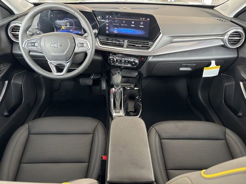 New 2026 Chevrolet Trax ACTIV w/ Driver Confidence Package FWD image 21