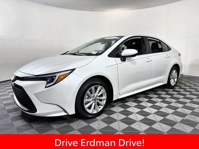 Certified 2026 Toyota Corolla LE w/ LE Premium Package FWD image 3