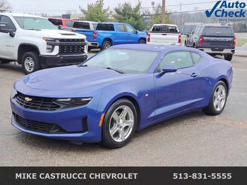 Used 2023 Chevrolet Camaro LT image 1