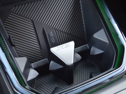 Used 2026 BMW X3 xDrive30 w/ Premium Package image 23