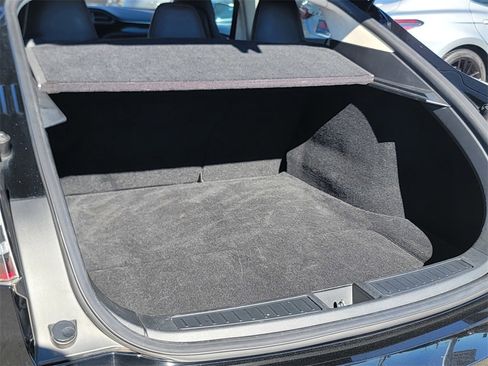 Used 2015 Tesla Model S image 19