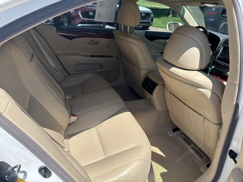 Used 2011 Lexus LS 460 w/ Luxury Value Edition RWD image 88