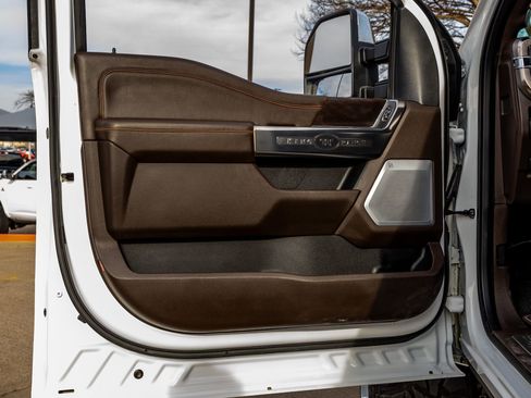 Used 2023 Ford F350 King Ranch w/ Chrome Package image 32