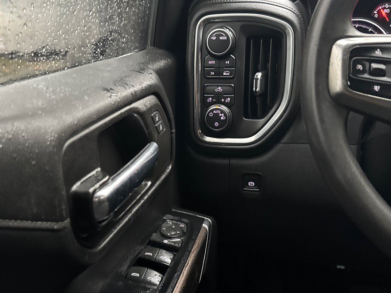Used 2020 Chevrolet Silverado 1500 LT AWD/4WD image 11