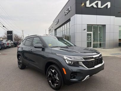 Used 2025 Kia Seltos S