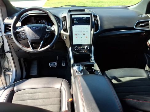 Used 2024 Ford Edge ST-Line AWD/4WD image 13