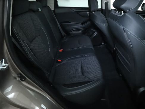 Used 2023 Subaru Forester Premium AWD/4WD image 35