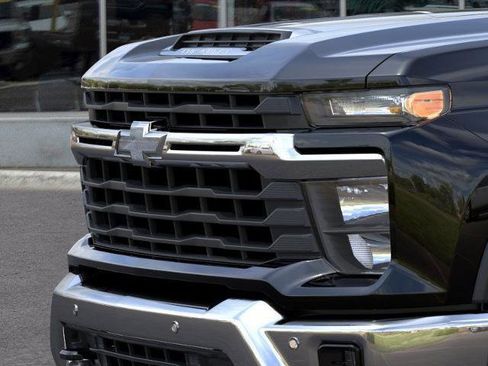 New 2026 Chevrolet Silverado 2500 LT image 13