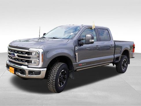Certified 2026 Ford F350 Lariat w/ Tremor Off-Road Package AWD/4WD image 12