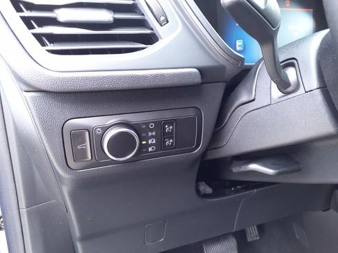 Used 2025 Ford Escape Active w/ Cold Weather Package image 17