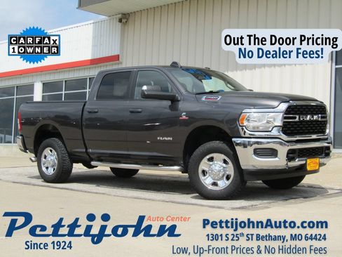 Used 2022 RAM 2500 Big Horn AWD/4WD image 1