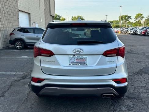 Used 2018 Hyundai Santa Fe Sport w/ 2.4L Tech Package 04 FWD image 5