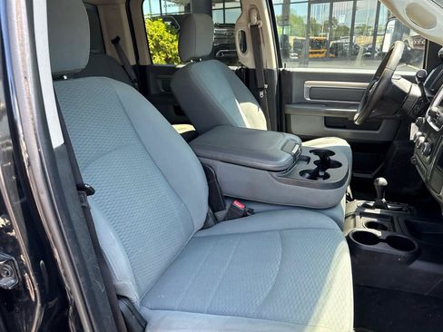 Used 2018 RAM 5500 SLT w/ Quick Order Package 29G SLT AWD/4WD image 17