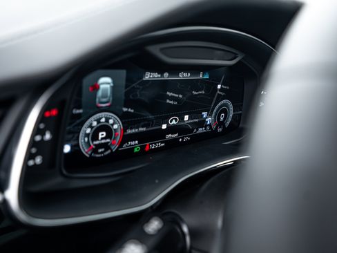 New 2026 Audi Q8 Prestige image 13