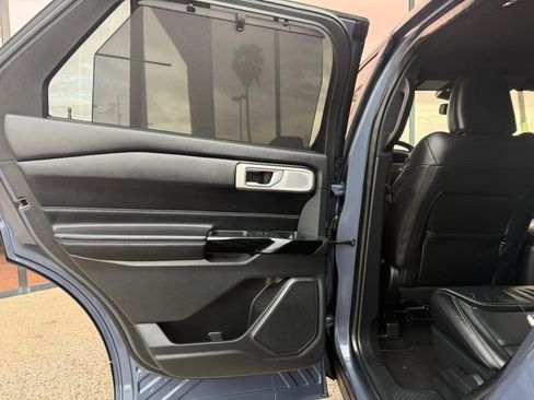 Used 2021 Ford Explorer ST w/ Equipment Group 401A AWD/4WD image 35