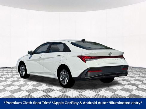 New 2026 Hyundai Elantra Blue image 8