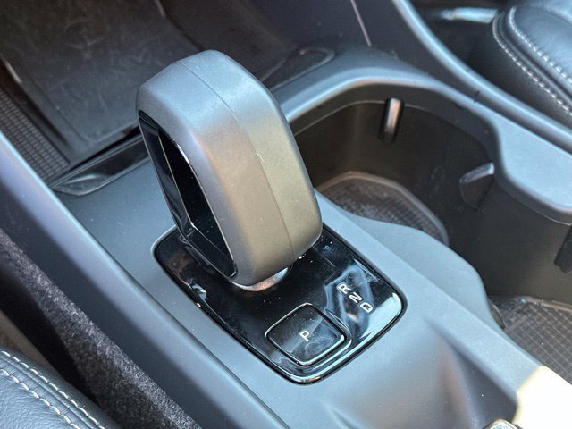 Certified 2024 Volvo XC40 B5 Core AWD/4WD image 17