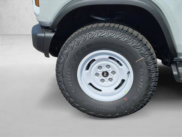 New 2026 Ford Bronco Heritage Edition AWD/4WD image 16