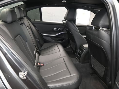 Used 2021 BMW 330i Sedan image 44