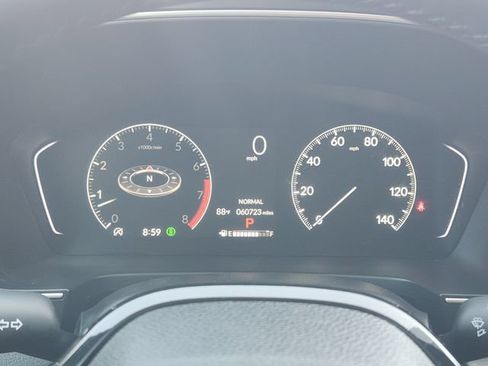 Used 2025 Honda Pilot EX-L image 7