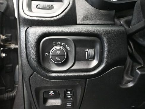 Used 2020 RAM 1500 Sport w/ Alpine Leather & Sound Group image 35