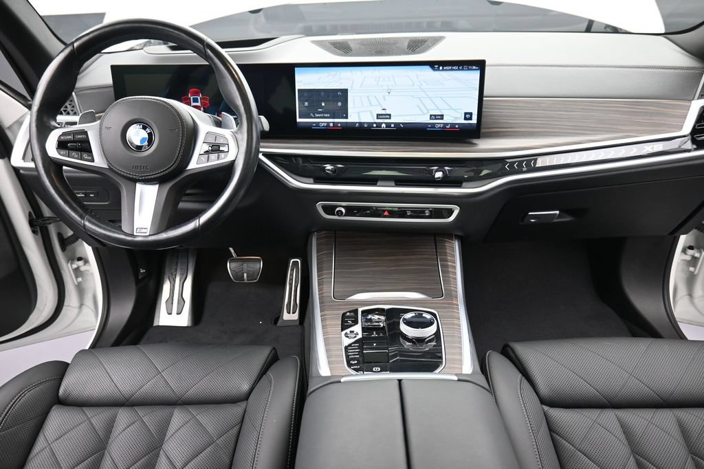 Used 2024 BMW X5 xDrive40i w/ Executive Package AWD/4WD image 13