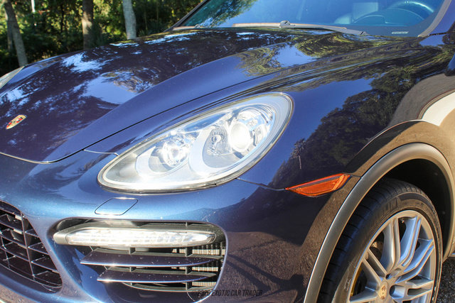Used 2012 Porsche Cayenne Turbo AWD/4WD image 71