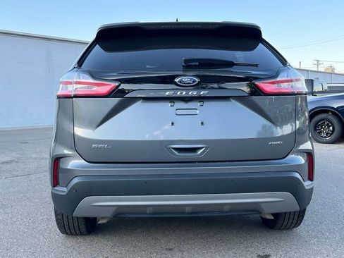 Used 2024 Ford Edge SEL image 4
