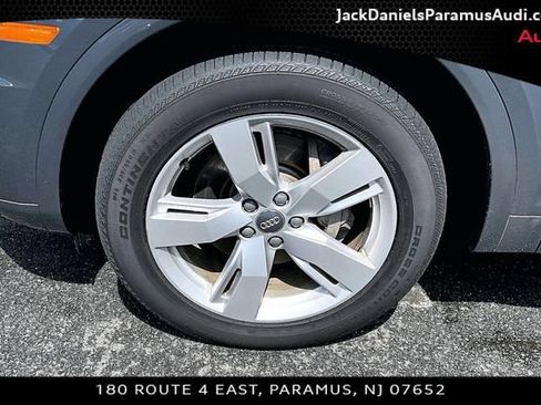Used 2018 Audi Q5 2.0T w/ Premium Plus Package AWD/4WD image 8