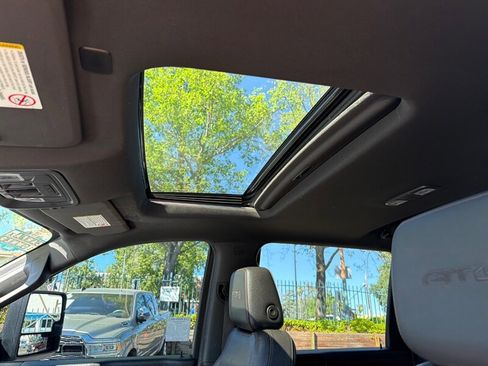 Used 2021 GMC Sierra 2500 AT4 w/ AT4 Premium Plus Package image 19