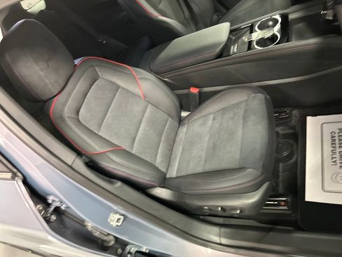 Used 2024 Chevrolet Blazer EV RS image 25