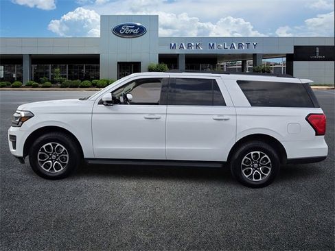 Certified 2024 Ford Expedition Max XLT image 2